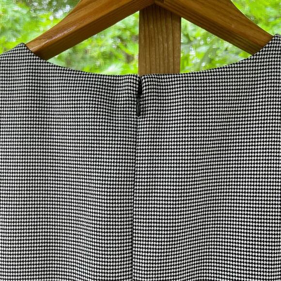 White House Black Market Vegan Leather Houndstooth Sheath Dress Size 10. NEW - Picture 7 of 13